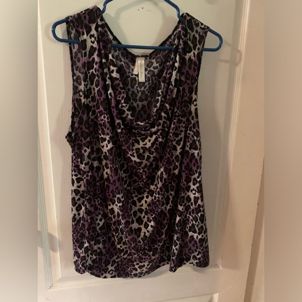 Sleeveless top purple leopard print 3X